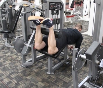 Hamstring Curl 2 a 355x301